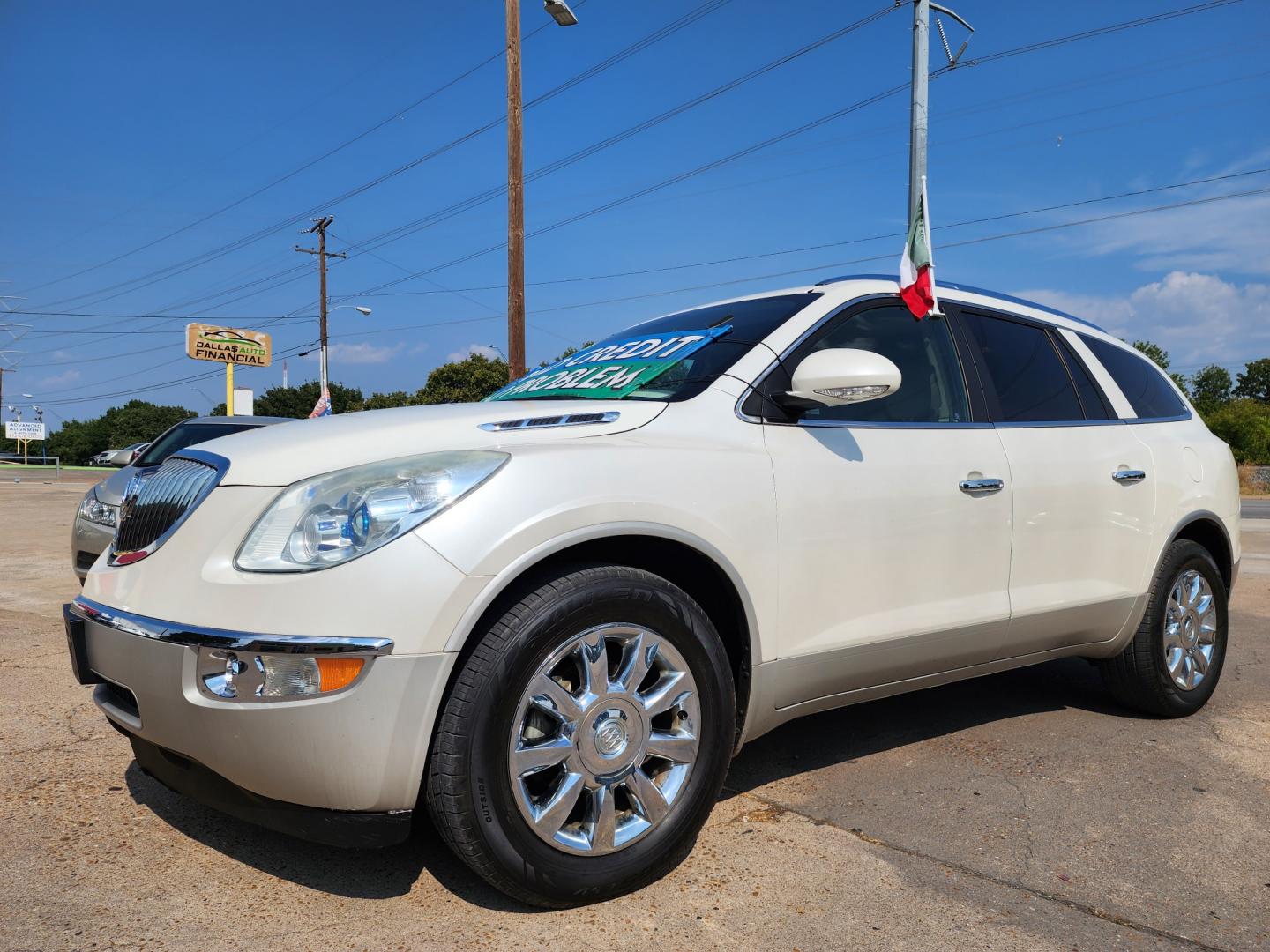 2011 DIAMOND WHITE Buick Enclave CXL (5GAKRBED2BJ) , AUTO transmission, located at 2660 S.Garland Avenue, Garland, TX, 75041, (469) 298-3118, 32.885551, -96.655602 - Welcome to DallasAutos4Less, one of the Premier BUY HERE PAY HERE Dealers in the North Dallas Area. We specialize in financing to people with NO CREDIT or BAD CREDIT. We need proof of income, proof of residence, and a ID. Come buy your new car from us today!! This is a LOADED 2011 BUICK ENCLAVE C - Photo#7